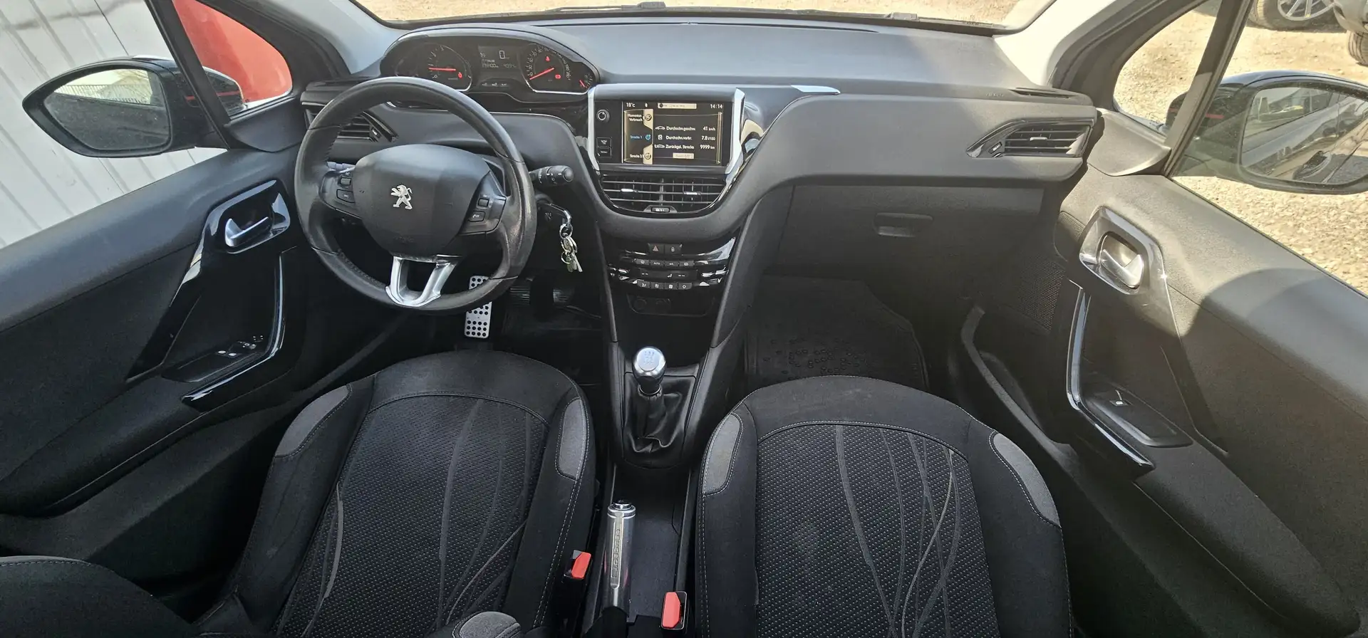 Vehicle image, number 5