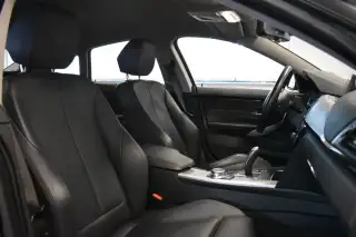 Vehicle image thumbnail, number 16