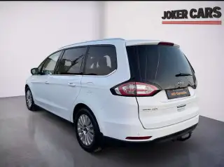 Vehicle image thumbnail, number 3