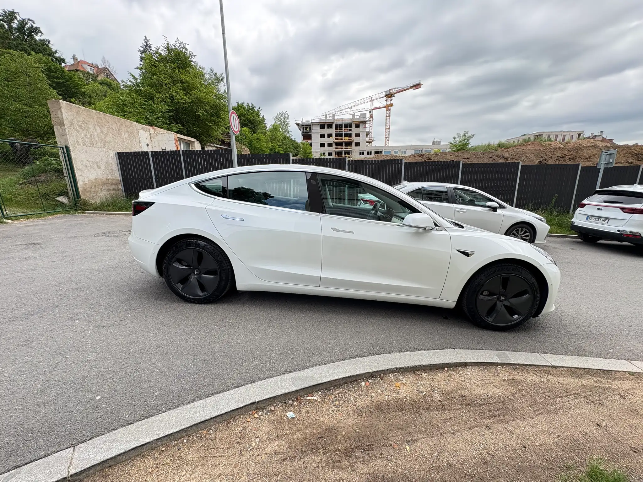 Vehicle image, number 1