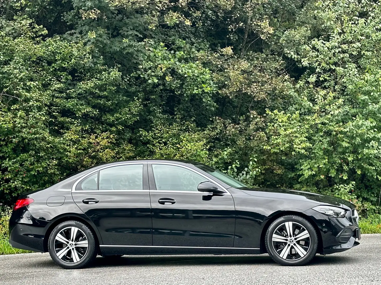 Vehicle image, number 3