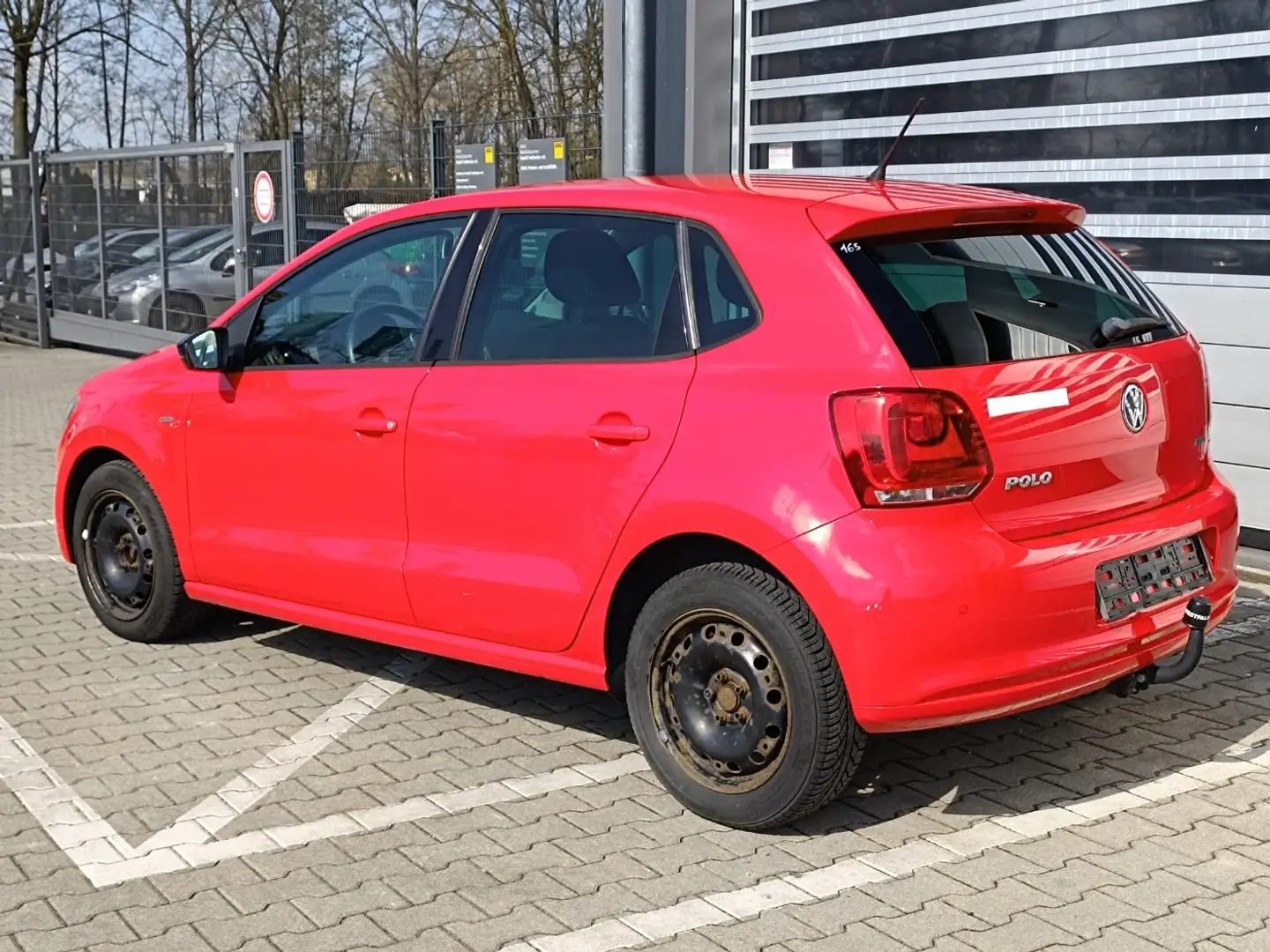 Vehicle image, number 4