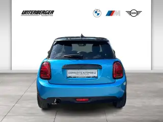 Vehicle image thumbnail, number 5