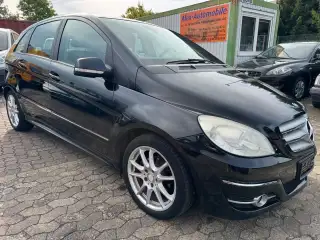 Vehicle image thumbnail, number 5