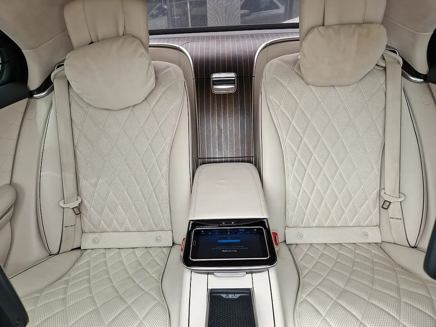 Vehicle image, number 15