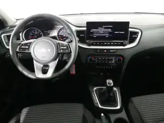 Vehicle image thumbnail, number 9