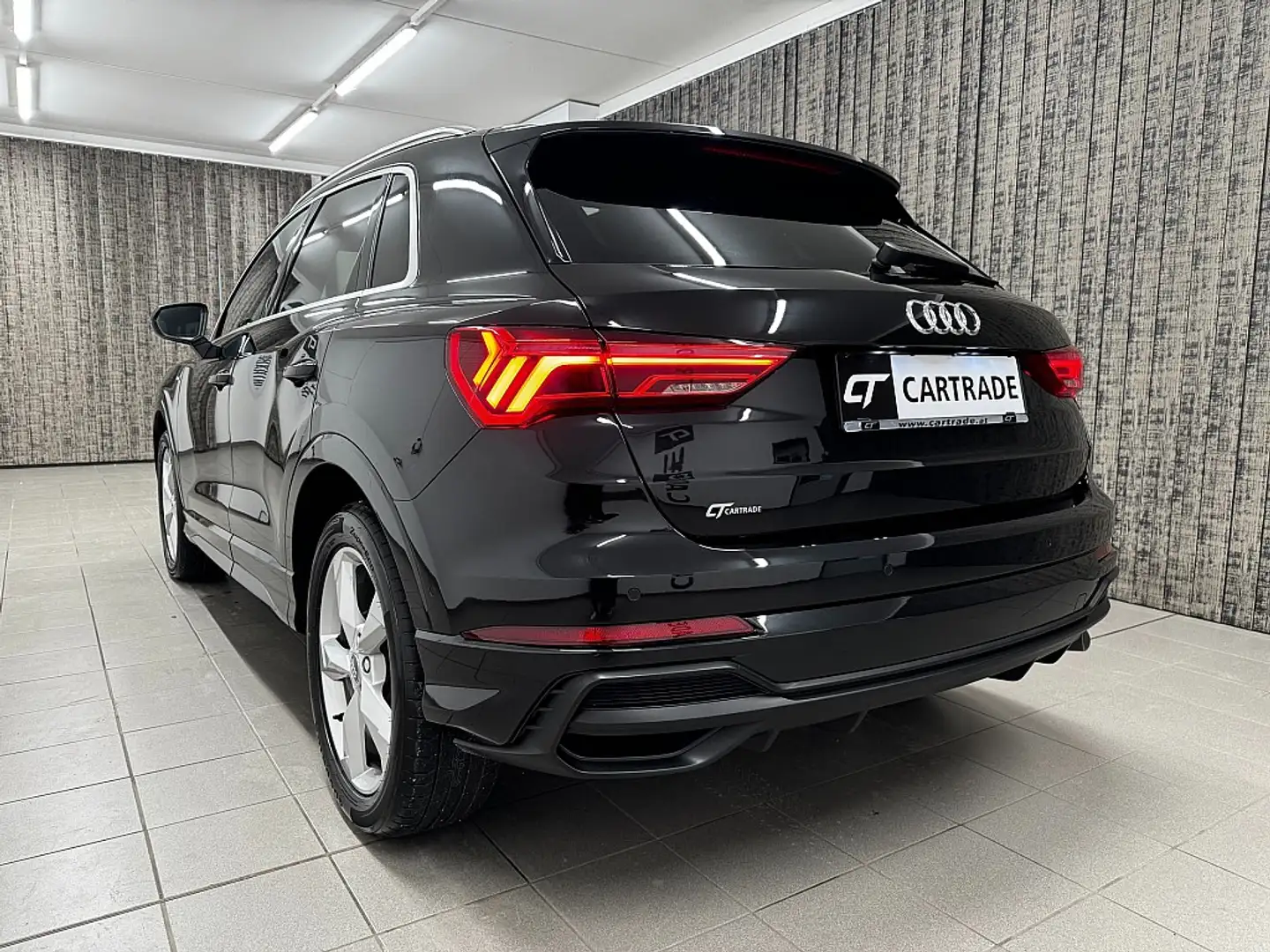 Vehicle image, number 7