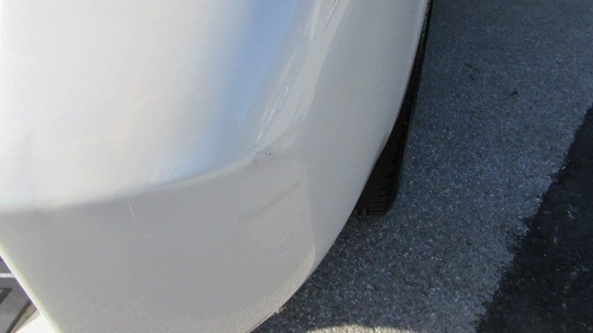Vehicle image, number 15