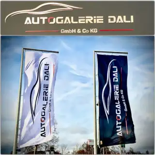 Vehicle image thumbnail, number 28