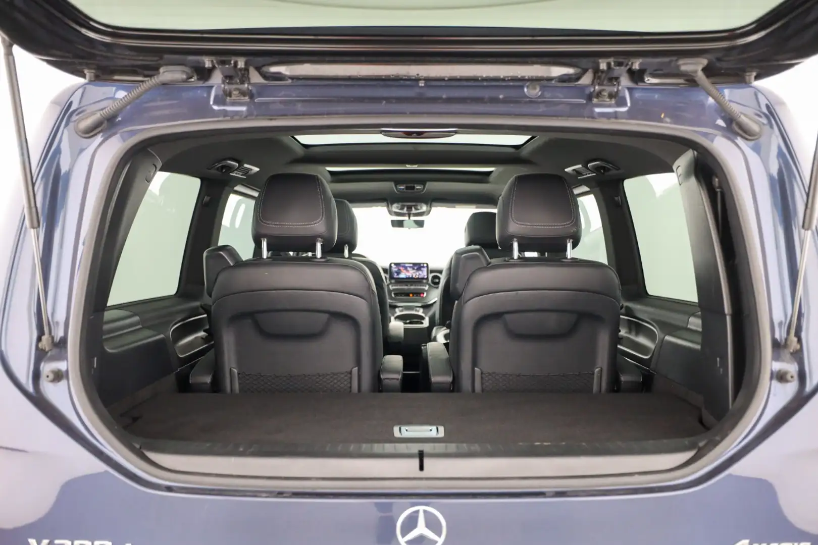 Vehicle image, number 20