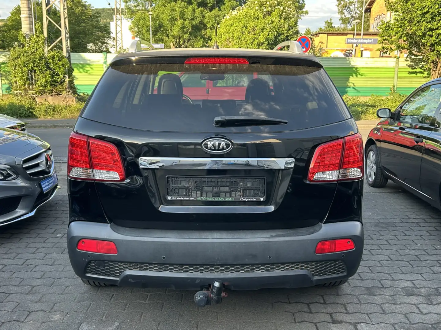 Vehicle image, number 5