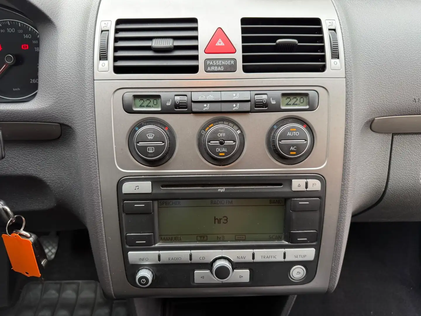 Vehicle image, number 18
