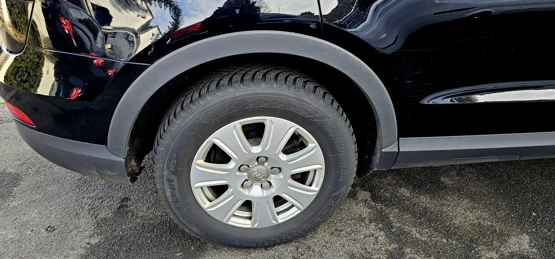 Vehicle image, number 5