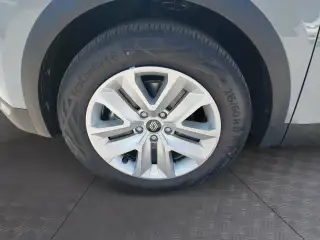Vehicle image thumbnail, number 13