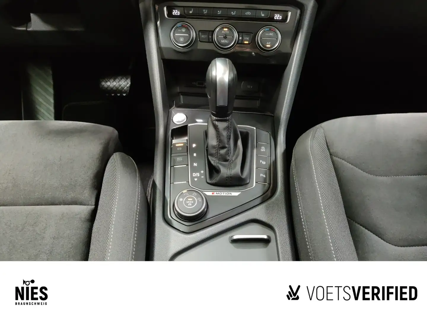 Vehicle image, number 9