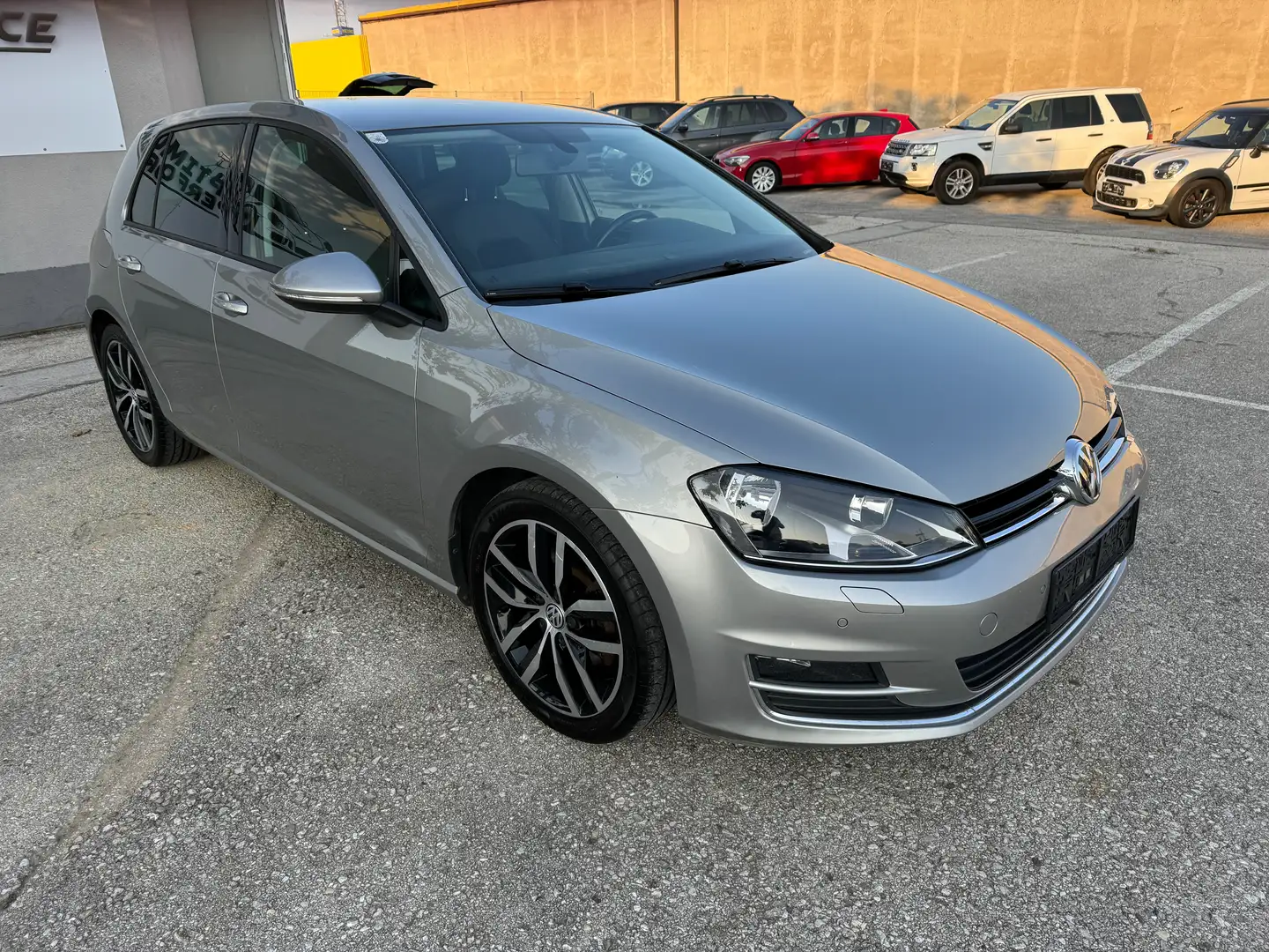 Vehicle image, number 2