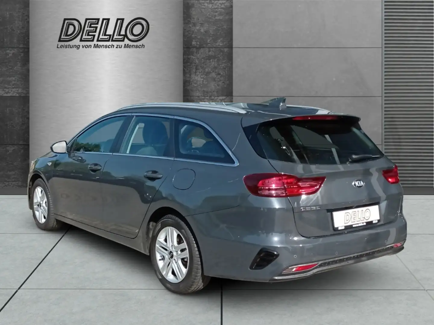 Vehicle image, number 3
