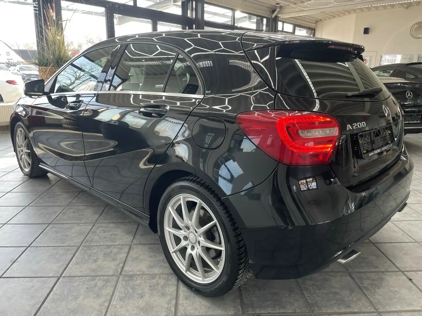 Vehicle image, number 2