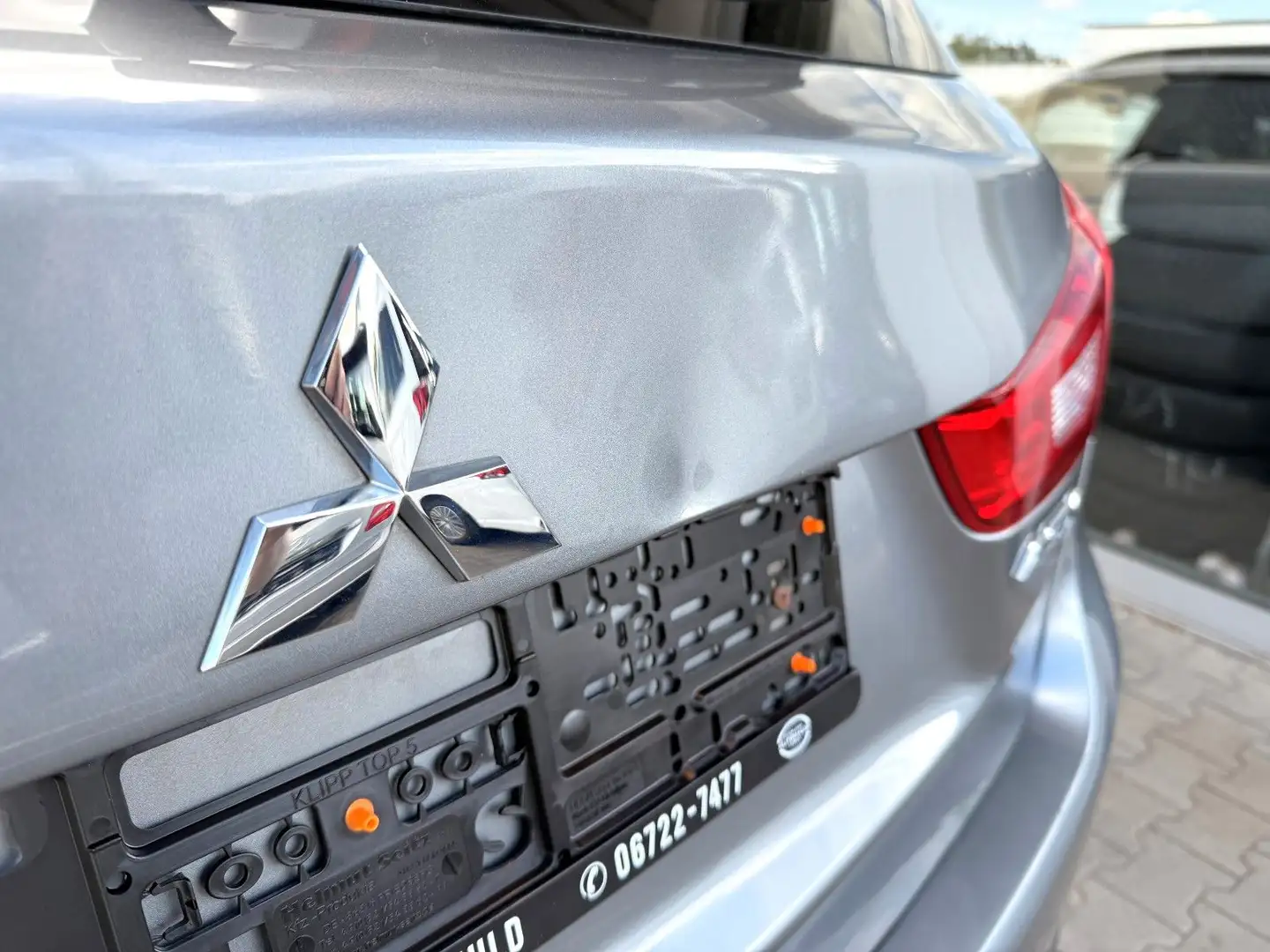 Vehicle image, number 7