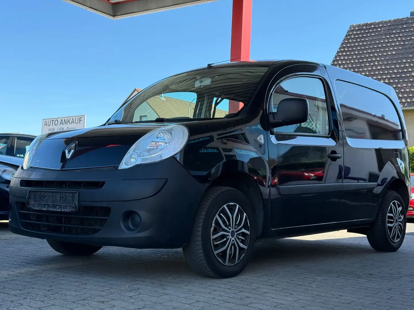 Vehicle image, number 1