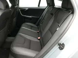 Vehicle image thumbnail, number 7