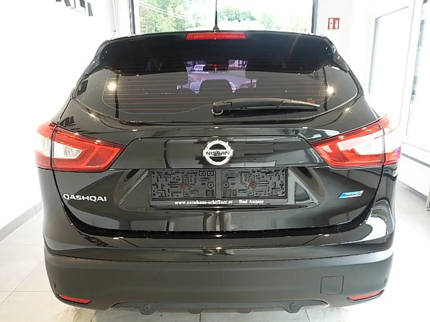 Vehicle image, number 5