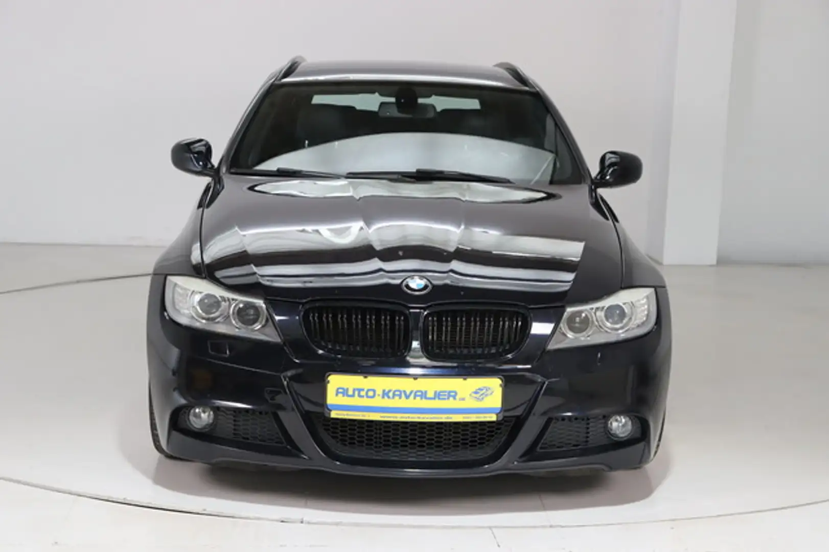 Vehicle image, number 2