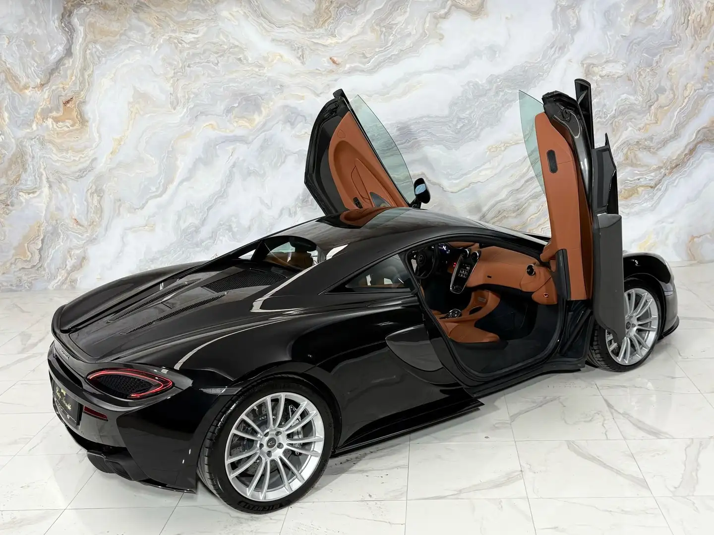 Vehicle image, number 28