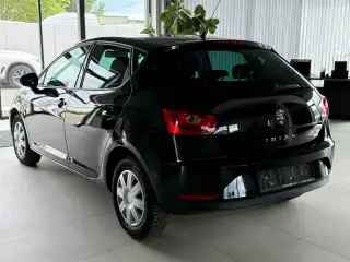 Vehicle image thumbnail, number 4