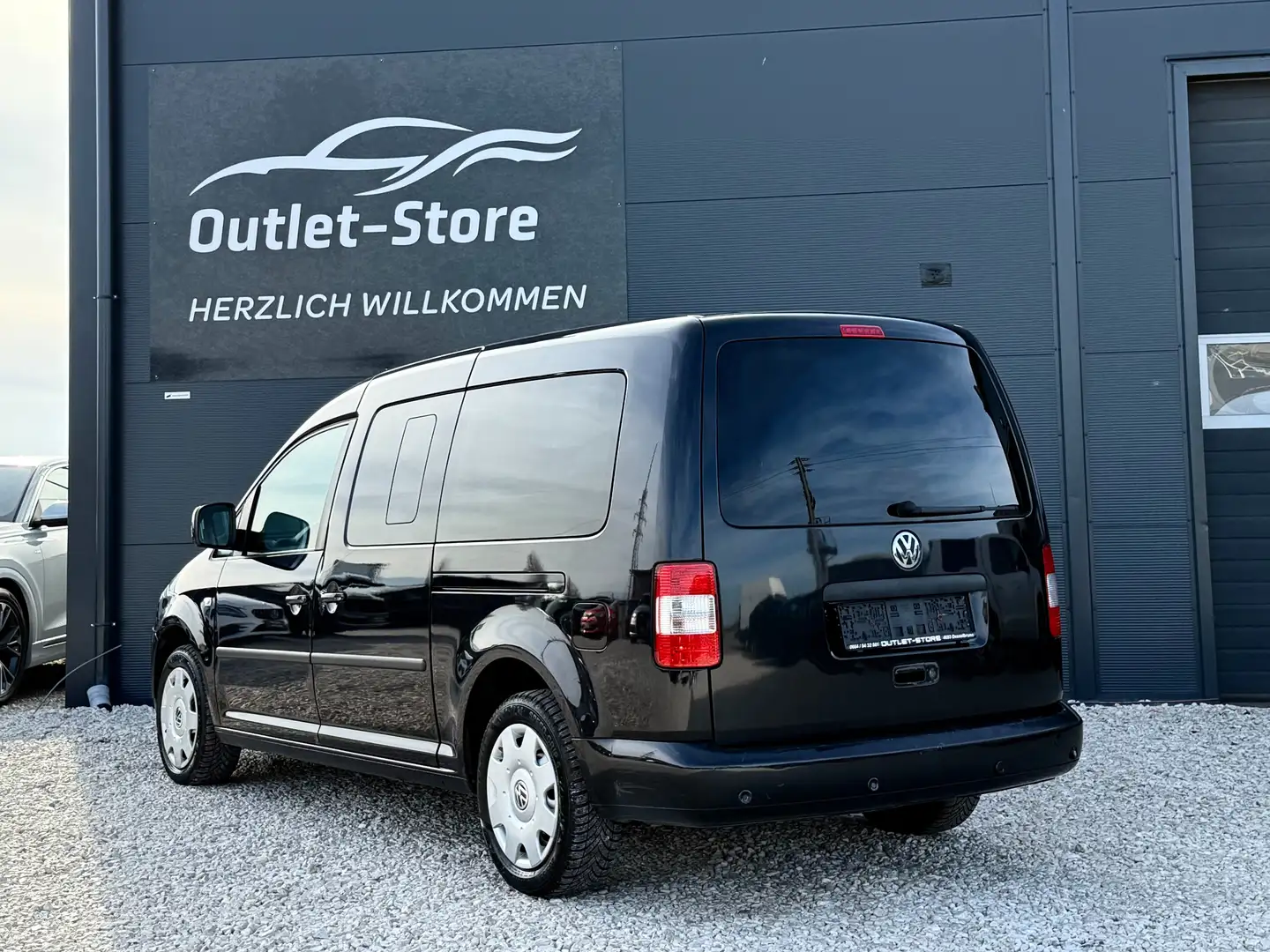 Vehicle image, number 5