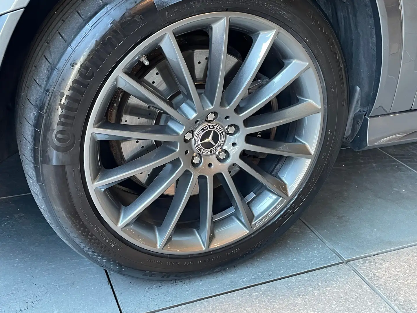 Vehicle image, number 7