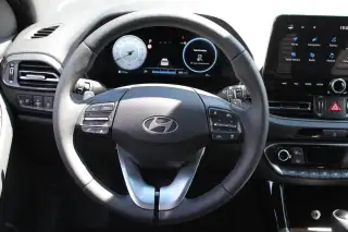 Vehicle image thumbnail, number 14