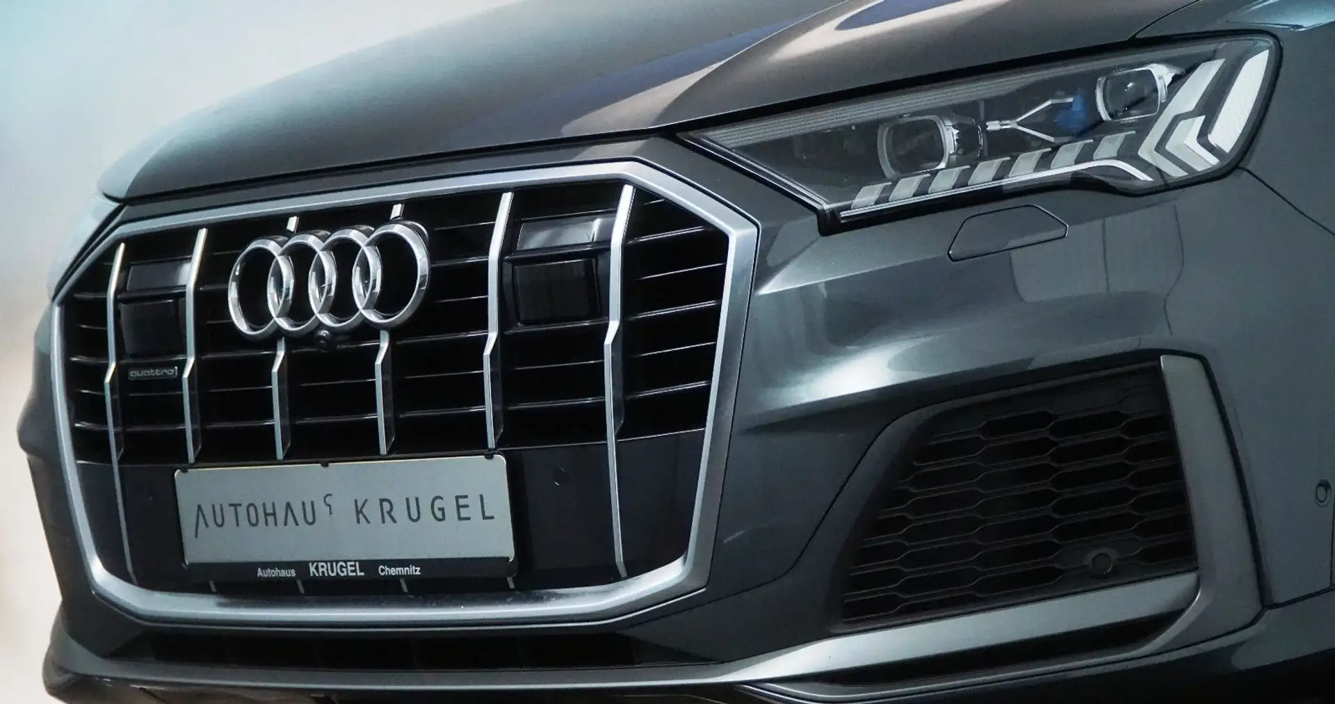 Vehicle image, number 3