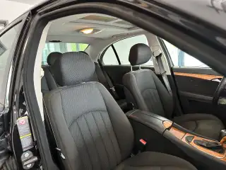Vehicle image thumbnail, number 12