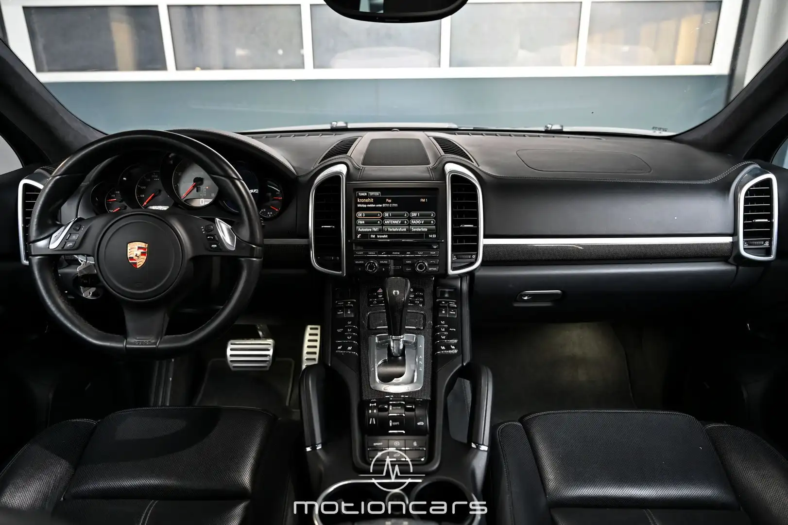 Vehicle image, number 9