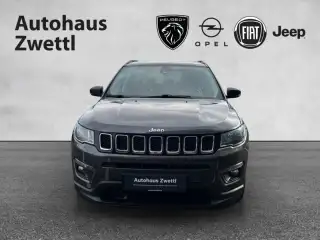 Vehicle image thumbnail, number 2