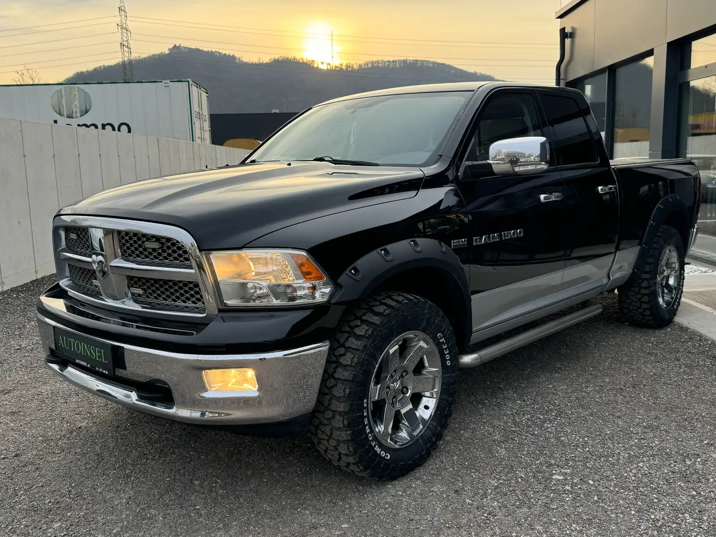 Vehicle image, number 2