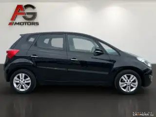 Vehicle image thumbnail, number 6