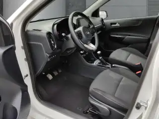 Vehicle image thumbnail, number 7