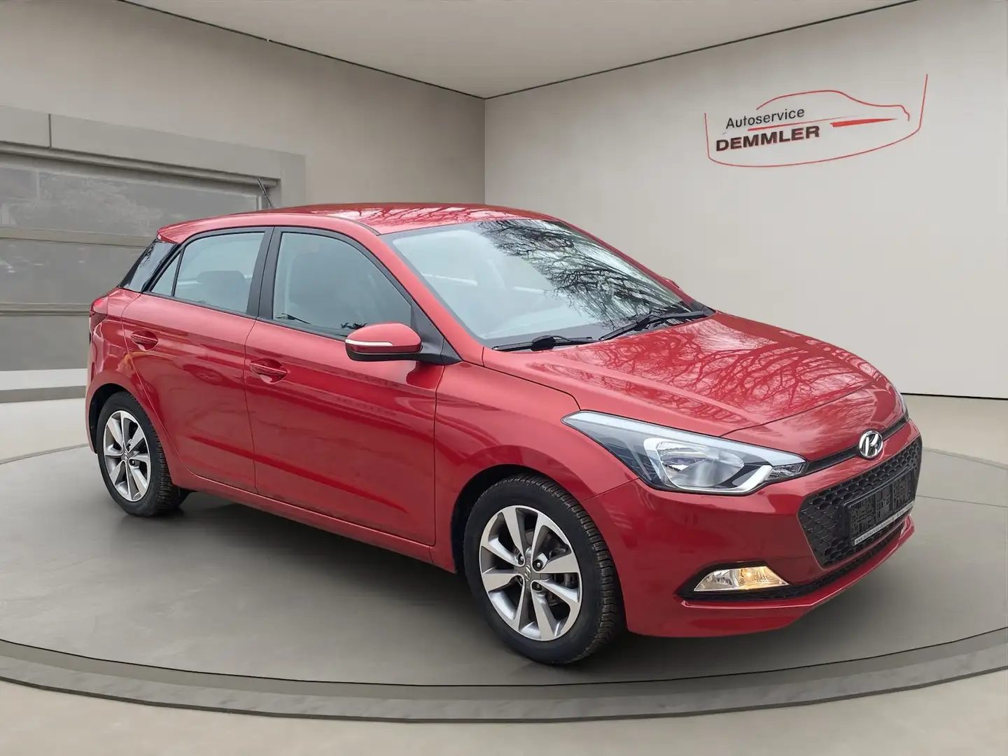 Vehicle image, number 3
