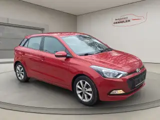 Vehicle image thumbnail, number 3