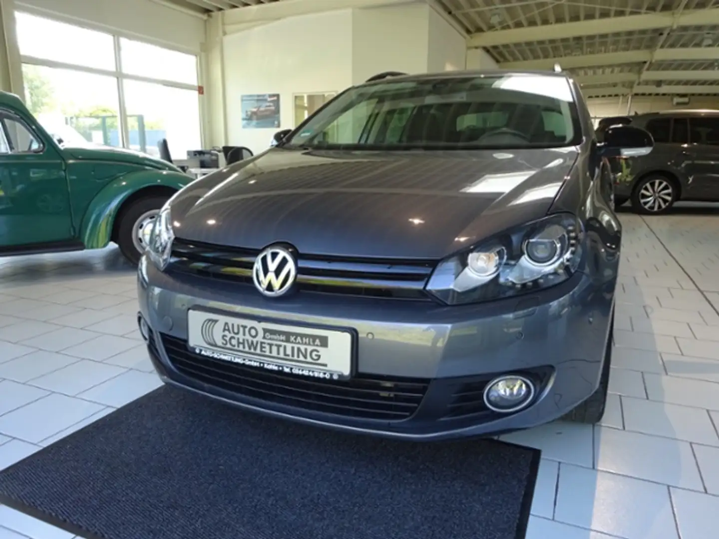 Vehicle image, number 2