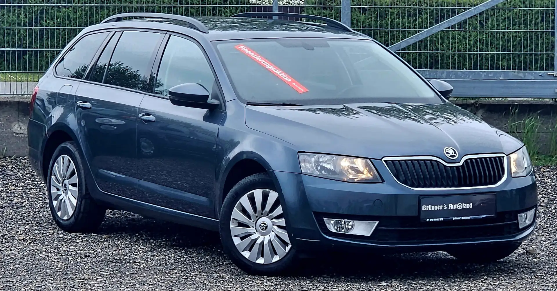 Vehicle image, number 2