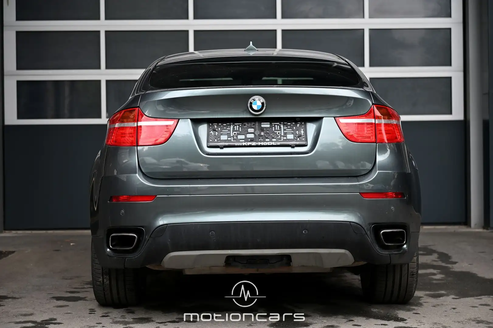 Vehicle image, number 4