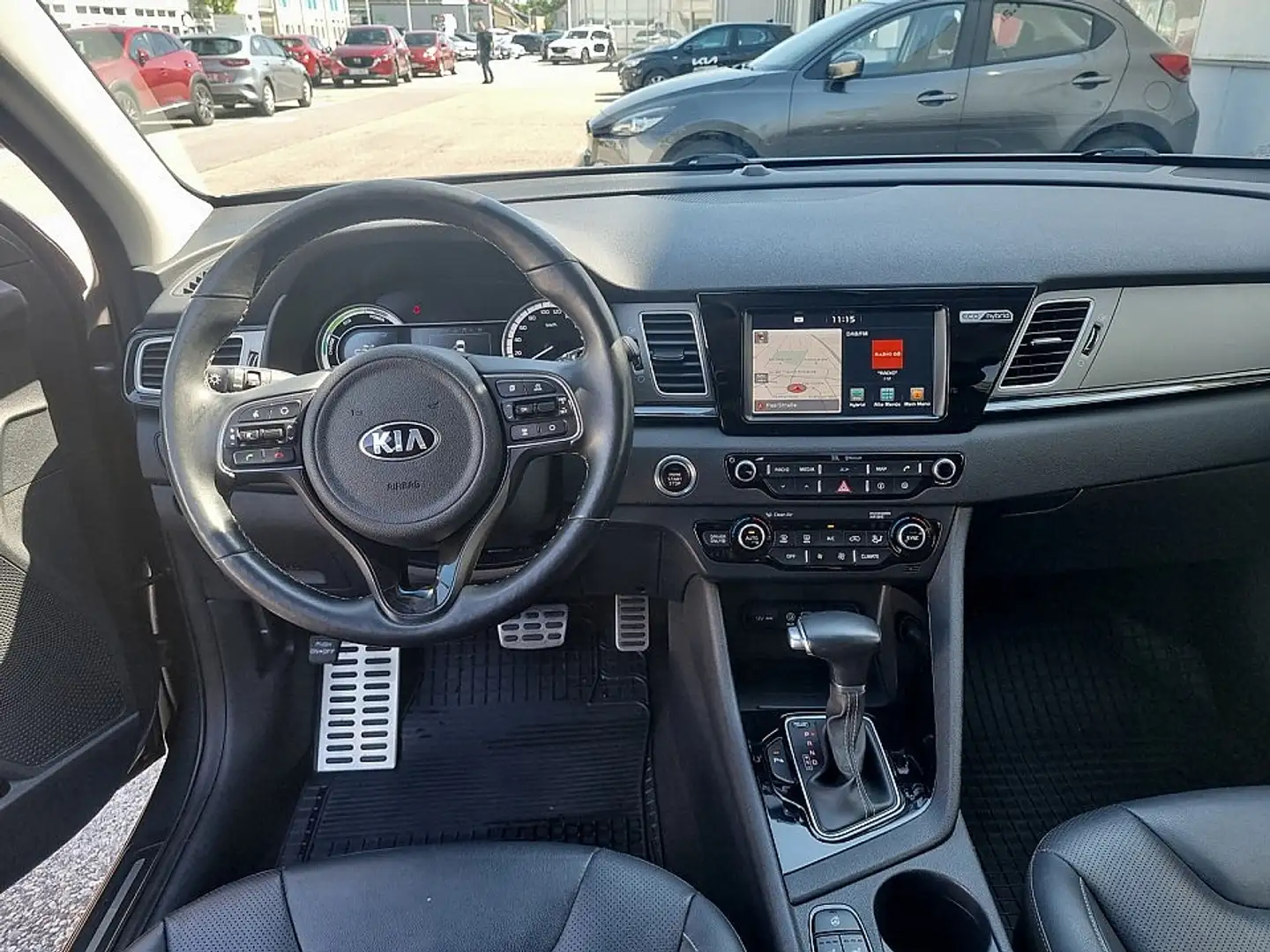 Vehicle image, number 10