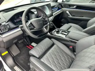 Vehicle image thumbnail, number 10