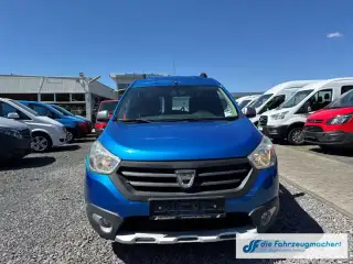 Vehicle image thumbnail, number 5