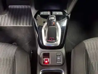 Vehicle image thumbnail, number 14