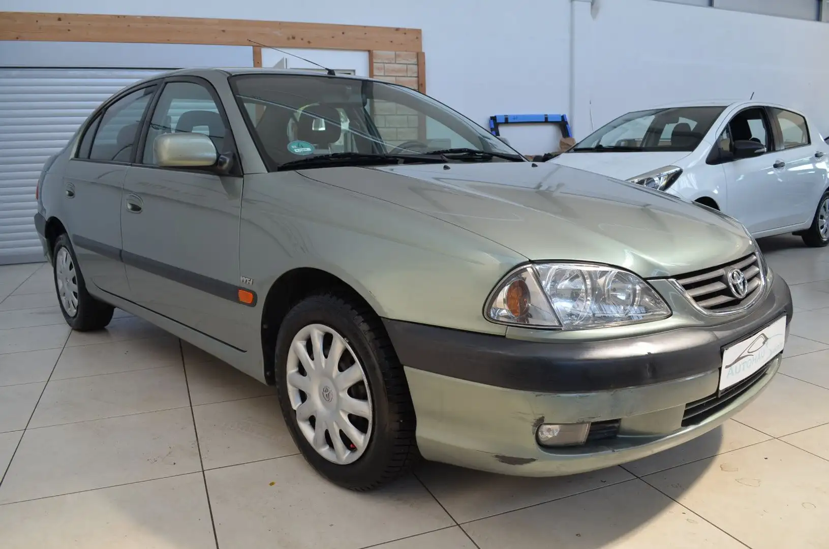 Vehicle image, number 9