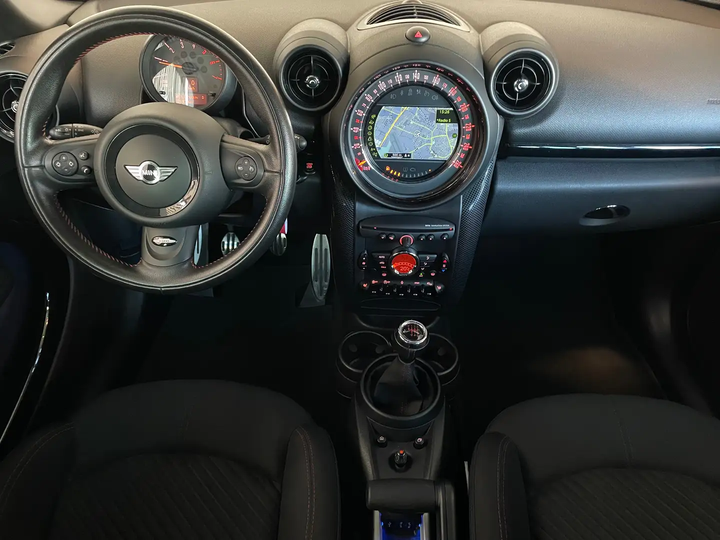 Vehicle image, number 15